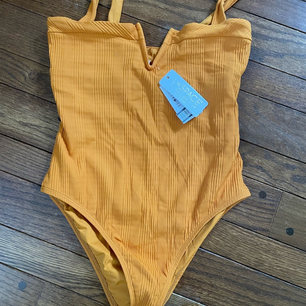 LSPACE Cha Cha Mandarin - NEW WITH TAGS